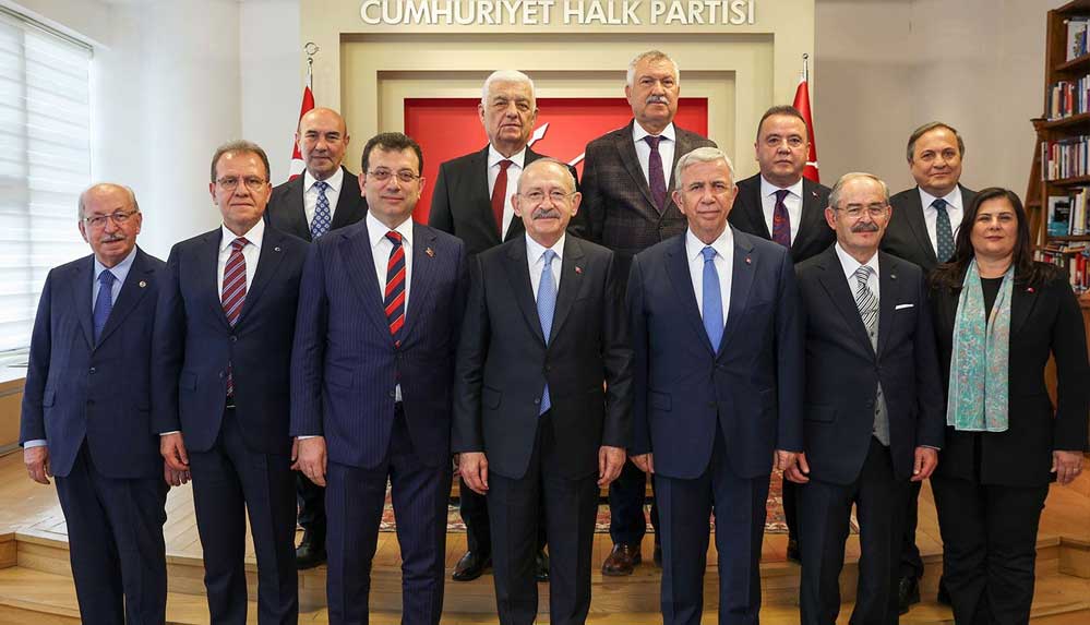 CHP'li belediye başkanları toplanıyor: "Değişimden yanayız ama…" 4 CHP'li-belediye-başkanları-toplanıyor--'Değişimden-yanayız-ama…'