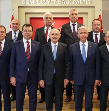 CHP'li-belediye-başkanları-toplanıyor--'Değişimden-yanayız-ama…'