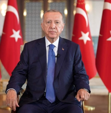 Cumhurbaşkanı Erdoğan'dan Kurban Bayramı mesajı: Deprem konutları için tarih verdi 5 Cumhurbaşkanı-Erdoğan'dan-Kurban-Bayramı-mesajı--Deprem-konutları-için-tarih-verdi