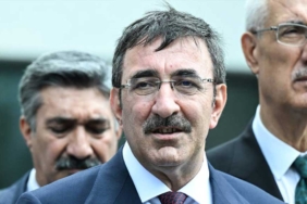 Cumhurbaşkanı-Yardımcısı-Cevdet-Yılmaz'dan-asgari-ücrete-zam-açıklaması--“Temenni-ediyoruz-ki…”