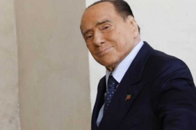 Eski İtalya Başbakanı Berlusconi hayatını kaybetti! Berlusconi kimdir, kaç yaşındaydı, neden öldü? 9 Eski-İtalya-Başbakanı-Berlusconi-hayatını-kaybetti!-Berlusconi-kimdir,-kaç-yaşındaydı,-neden-öldü-