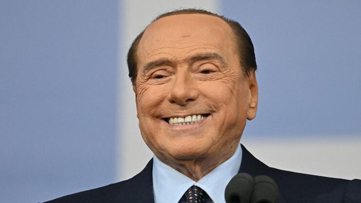 Eski İtalya Başbakanı Berlusconi hayatını kaybetti! Berlusconi kimdir, kaç yaşındaydı, neden öldü?