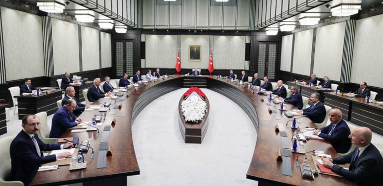 Gazeteci Candaş Tolga Işık’tan yeni Kabine iddiası: İsimleri tek tek açıkladı
