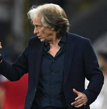 Jorge-Jesus'tan-flaş-açıklama--Bugünden-itibaren-Fenerbahçe'nin-teknik-direktörü-değilim