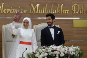 _-Kızılcık-Şerbeti’ndeki-gelinliği-alay-konusu-olan-Ceren-Karakoç’tan-güldüren-cevap--Umut-aldı,-parası-yok--