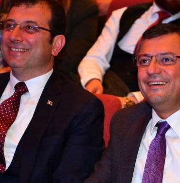 Kulis: CHP’de Ekrem İmamoğlu – Özgür Özel formülü! "Büyük heyecan yaratır" 3 Kulis--CHP’de-Ekrem-İmamoğlu-–-Özgür-Özel-formülü!-'Büyük-heyecan-yaratır'