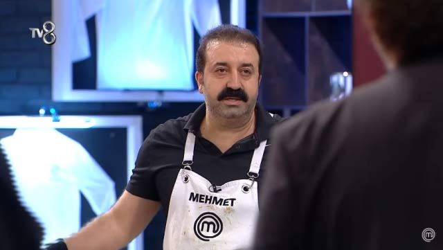 MasterChef’te ortalık karıştı: Mehmet Sur Danilo Zanna ile tartıştı, ağlayarak diskalifiye olmak istedi!