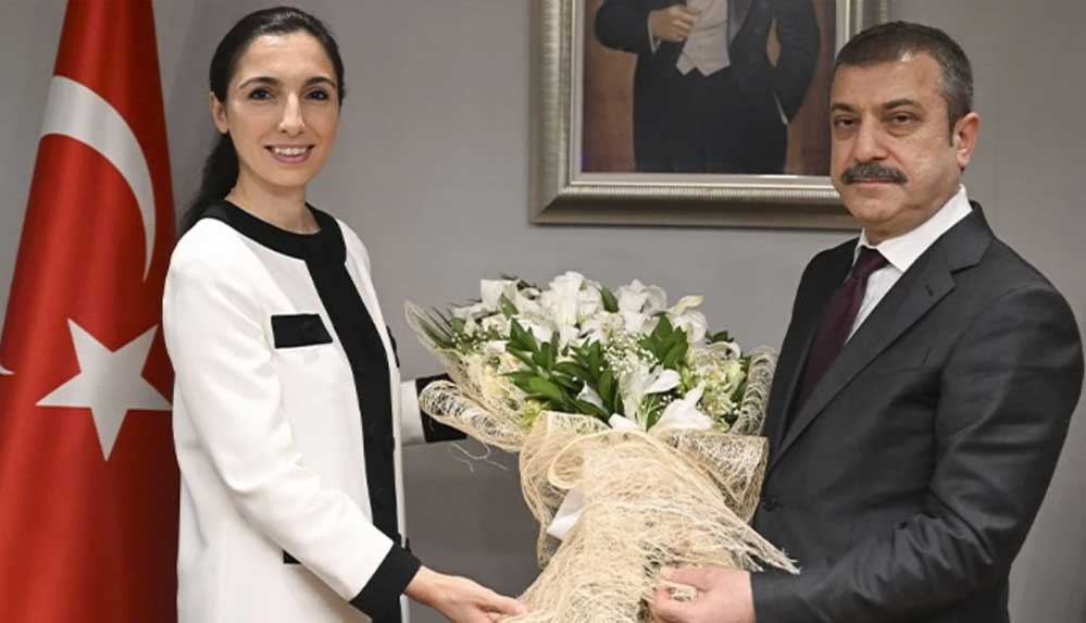 Merkez Bankası'nın yeni Başkanı Hafize Gaye Erkan görevi resmen devraldı! İşte ilk sözleri… 4 Merkez-Bankası'nın-yeni-Başkanı-Hafize-Gaye-Erkan-görevi-resmen-devraldı!-İşte-ilk-sözleri…