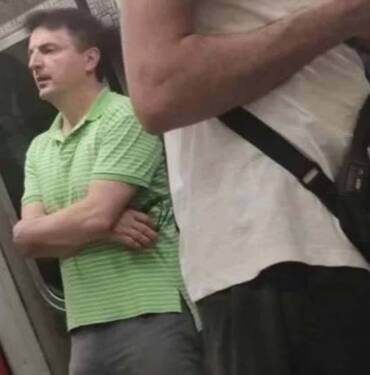 Metrodaki fotoğrafı sosyal medyada gündem olan İYİ Partili Bilge Yılmaz: "Metroyu severim..." 10 Metrodaki-fotoğrafı-sosyal-medyada-gündem-olan-İYİ-Partili-Bilge-Yılmaz--'Metroyu-severim...'