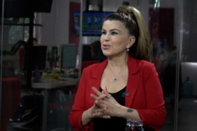 Nuray-Sayarı'dan-çok-konuşulacak-çıkış--Güçlü-kadınım,-fakir-adamla-birlikte-olmam