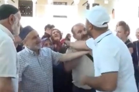 Sokak-röportajında-konuşan-kadın--Tayyip-Erdoğan-peygamberimiz,-ona-tapıyoruz-