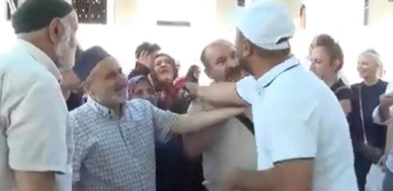 Sokak röportajında konuşan kadın: Tayyip Erdoğan peygamberimiz, ona tapıyoruz
