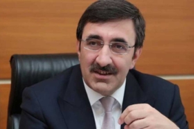 Son Dakika… Cumhurbaşkanı Yardımcısı Cevdet Yılmaz’dan asgari ücrete ara zam açıklaması! 5 Son-Dakika…-Cumhurbaşkanı-Yardımcısı-Cevdet-Yılmaz’dan-asgari-ücrete-ara-zam-açıklaması!