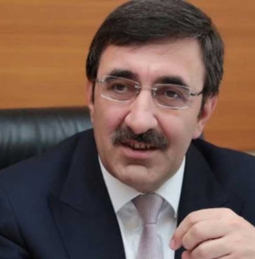 Son Dakika… Cumhurbaşkanı Yardımcısı Cevdet Yılmaz’dan asgari ücrete ara zam açıklaması! 10 Son-Dakika…-Cumhurbaşkanı-Yardımcısı-Cevdet-Yılmaz’dan-asgari-ücrete-ara-zam-açıklaması!