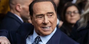 Son-Dakika…-İtalya-yasta!-Eski-Başbakan-Silvio-Berlusconi-hayatını-kaybetti