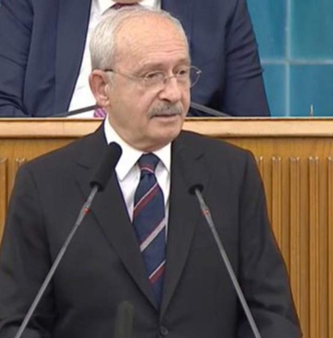 Son Dakika… Kemal Kılıçdaroğlu: Değil 6'lı Masa, Türkiye'nin aydınlığa çıkması için gerekirse 16'lı Masa kuracağım 4 Son-Dakika…-Kemal-Kılıçdaroğlu--Depremzedelere-toplanan-115-milyar-liranın-74-milyar-lirası-yatırıldı,-kim-bu-parayı-ödemeyenler-