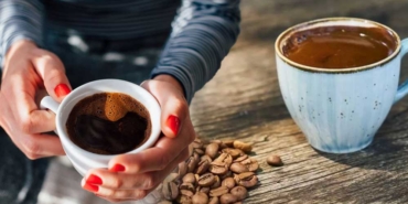 Türk-kahvesi-mideye-iyi-gelir-mi--Türk-kahvesinin-mideye-zararları-ve-yararları