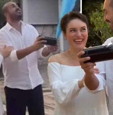 2 ay önce evlenen Ezgi Mola ile Mustafa Aksakallı’nın bebeğinin cinsiyeti belli oldu 7 2-ay-önce-evlenen-Ezgi-Mola-ile-Mustafa-Aksakallı’nın-bebeğinin-cinsiyeti-belli-oldu