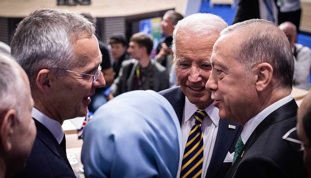 ABD’li-gazeteciden-bomba-Erdoğan-iddiası--“11-13-milyar-dolar-kredi-karşılığında…”