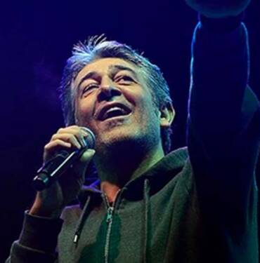 Anadolu rock müziğinin "sevgi adamı" Murat Göğebakan 4 Anadolu-rock-müziğinin-'sevgi-adamı'-Murat-Göğebakan