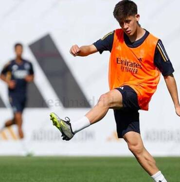 Arda-Güler,-Real-Madrid'in-ABD'de-katılacağı-turnuvanın-kadrosuna-alındı