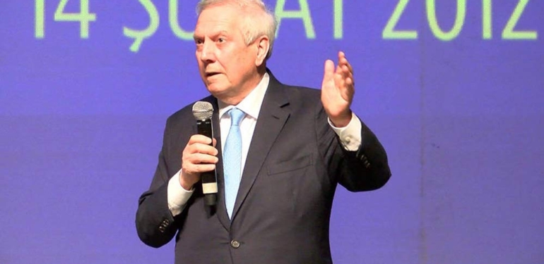 Aziz Yıldırım’dan 3 Temmuz çıkışı: Biz Türkiye Cumhuriyeti’nin yaşamasını sağladık 6 Aziz-Yıldırım’dan-3-Temmuz-çıkışı--Biz-Türkiye-Cumhuriyeti’nin-yaşamasını-sağladık