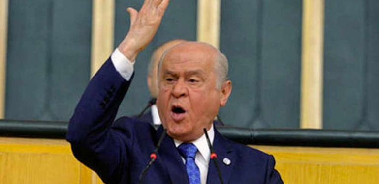 Bahçeli’den ’15 Temmuz’ mesajı: Burunlarından fitil fitil getirmek namus borcudur