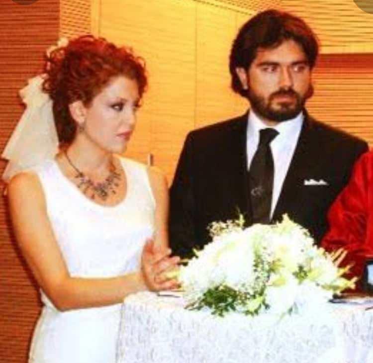 13 yıllık evlilikleri tek celsede bitti! Nagehan Alçı ve Rasim Ozan Kütahyalı boşandı