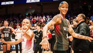 Filenin-Sultanları-şampiyonluğu-Erik-Dalı-ile-kutladı-