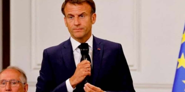 Fransa-Cumhurbaşkanı-Macron'a-'kesik-parmak'-gönderildi!-