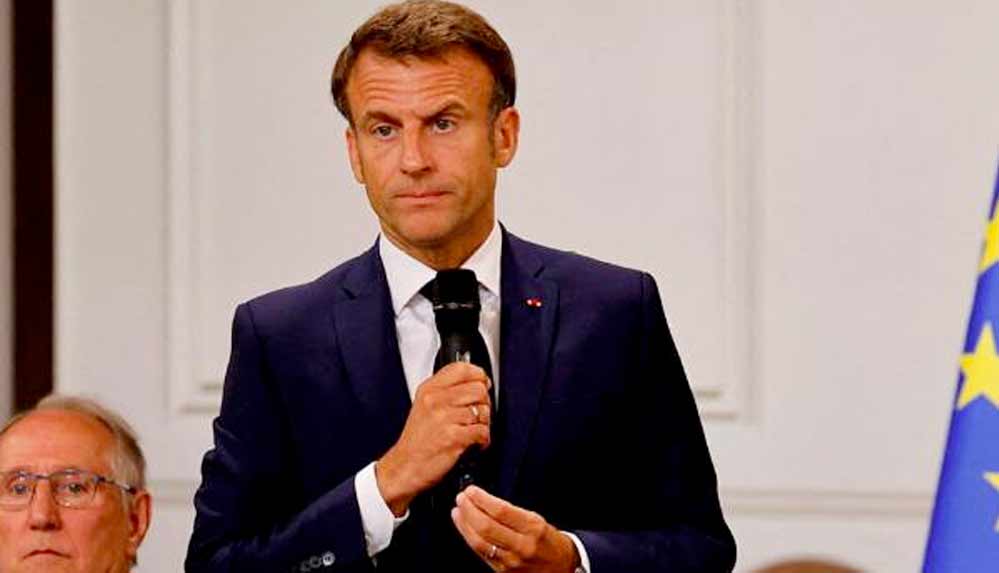 Fransa Cumhurbaşkanı Macron'a "kesik parmak" gönderildi!