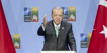 Gazetecinin-sorusu-Erdoğan'ın-hoşuna-gitti--Ağzın-bal-yesin