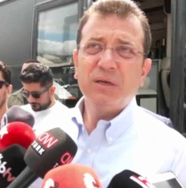 'Değişim' çağrısı yapan İmamoğlu'ndan yeni açıklama: Arkaya yaslanalım, uzaktan izleyelim formunda bir insan olamam 10 İmamoğlu'ndan-'değişim'-mesajıyla-ilgili-açıklama--Arkaya-yaslanalım,-uzaktan-izleyelim-formunda-bir-insan-olamam