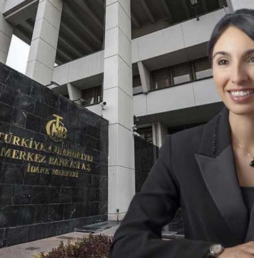Merkez Bankası’nda 3 başkan yardımcısı gece yarısı görevden alındı! 4 Merkez-Bankası’nda-3-başkan-yardımcısı-gece-yarısı-görevden-alındı!