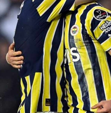 Son Dakika… Fenerbahçe 2 transferi aynı anda açıkladı! Taraftar bayram ediyor 9 Son-Dakika…-Fenerbahçe-2-transferi-aynı-anda-açıkladı!
