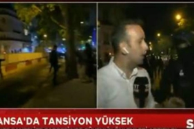 Sosyal medyada gündem oldu: Fransa’da TRT muhabirine ‘Kenara çekilin’ uyarısı yapan polis Ankaralı çıktı 6 Sosyal-medyada-gündem-oldu--Fransa’da-TRT-muhabirine-‘Kenara-çekilin’-uyarısı-yapan-polis-Ankaralı-çıktı