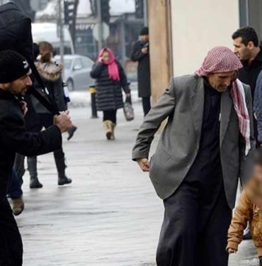 Yasak tüm ilçelere yayıldı: İstanbul’da yabancılara oturum izni yok 8 Yasak-tüm-ilçelere-yayıldı--İstanbul’da-yabancılara-oturum-izni-yok