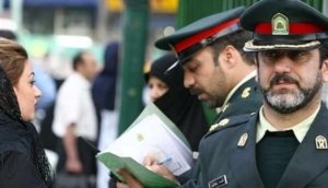‘Ahlak polisi’ geri döndü: İran’da ‘başörtü devriyesi’ yeniden başlıyor