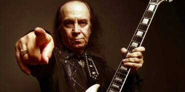 Anadolu-rock-müziğinin-efsane-ismi-Erkin-Koray-hayatını-kaybetti