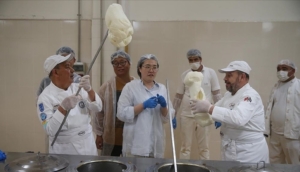 Çinli yapımcılar "Maraş dondurması"nın belgeselini çekiyor