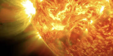 Güneş'te-meydana-gelen-iki-güçlü-patlama,-jeomanyetik-fırtınaya-yol-açtı