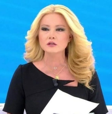 Bolu yangınında 76 kişi hayatını kaybetmişti... Müge Anlı: Benim komşum da iki evladıyla birlikte hayatını kaybetti 2 Heyecanla bekleniyordu Müge Anlı ile Tatlı Sert'in yeni sezon tarihi belli oldu!