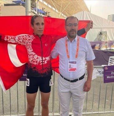 Milli atlet Dilek Koçak, Avrupa Şampiyonu oldu (1)