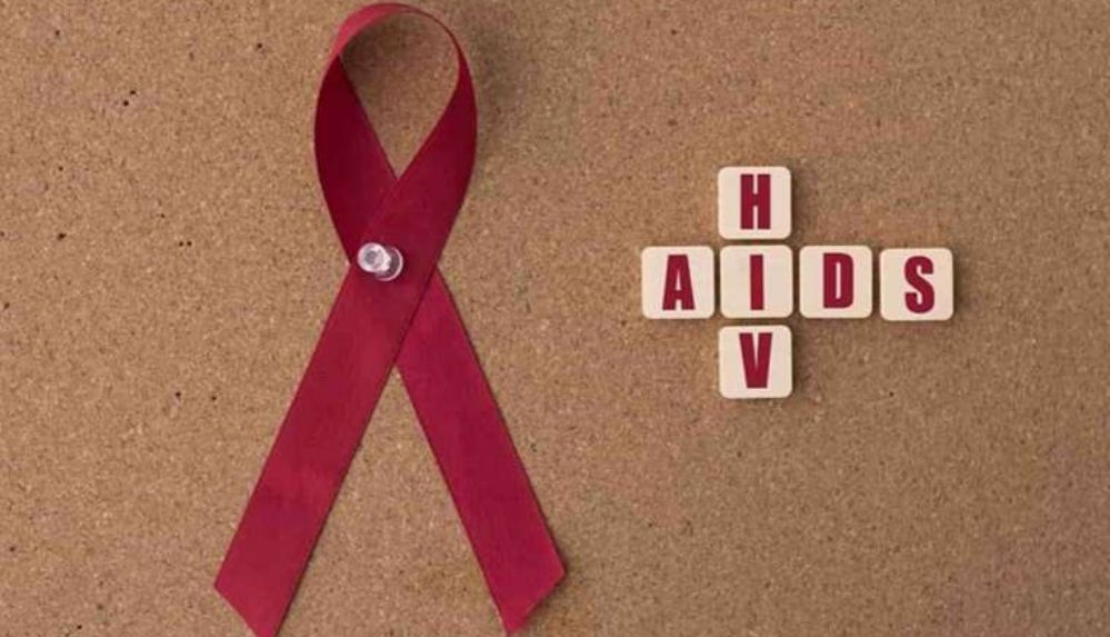 Virüsle hastalık arasındaki ince çizgi: HIV ve AIDS farkları