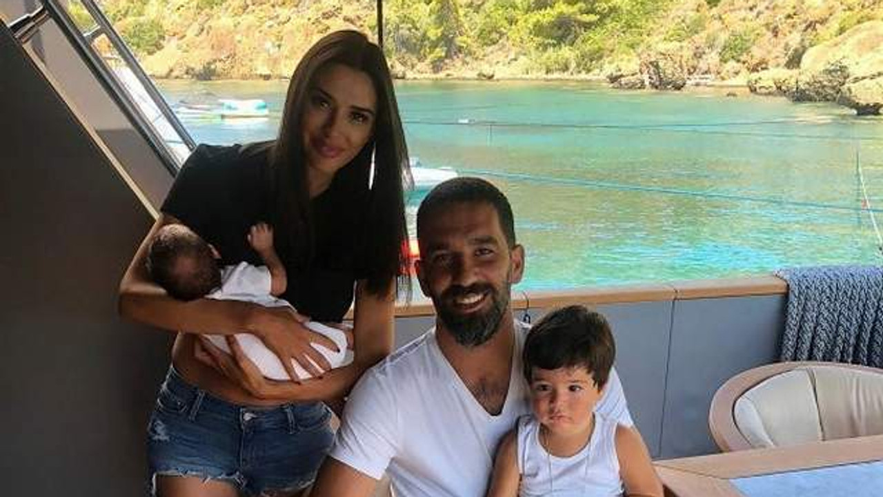 Arda Turan ve Aslıhan Doğan Turan çiftinden üzen haber