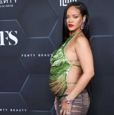 Rihanna ikinci kez anne oldu 3 rihanna