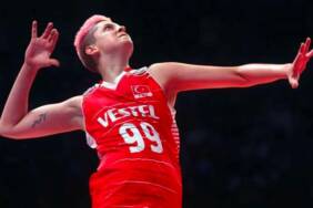 AKP'liler-tarafından-hedef-gösterilen-Ebrar-Karakurt'a-Türkiye-Voleybol-Federasyonu'ndan-destek