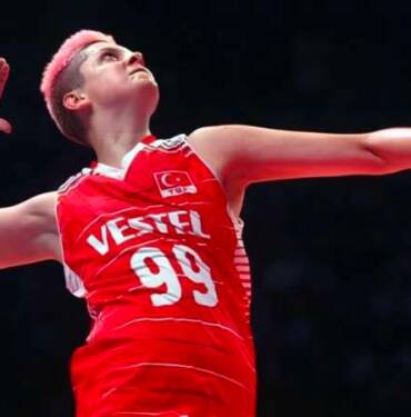 AKP'liler tarafından hedef gösterilen Ebrar Karakurt'a Türkiye Voleybol Federasyonu'ndan destek 5 AKP'liler-tarafından-hedef-gösterilen-Ebrar-Karakurt'a-Türkiye-Voleybol-Federasyonu'ndan-destek