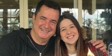 Acun Ilıcalı'nın kızı Banu Ilıcalı sosyal medyanın diline düştü Yurt dışında Selena Gomez'i gördüğü video viral oldu