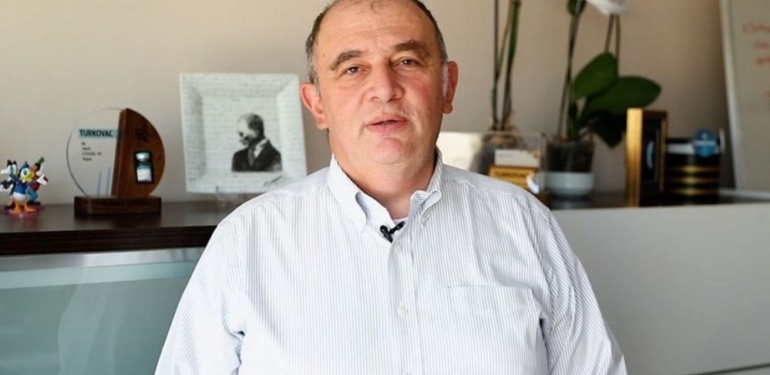 Bilim Kurulu Üyesi Prof. Dr. Ateş Kara'dan Eris varyantı açıklaması! ''Virüs artık solunum yolu enfeksiyonları formuna doğru dönmekte'' 6 Bilim Kurulu Üyesi Prof. Dr. Ateş Kara'dan Eris varyantı açıklaması! ''Virüs artık solunum yolu enfeksiyonları formuna doğru dönmekte''